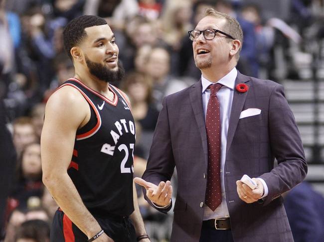 并通过网络 并通过网络