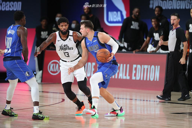 欧足联对裁 欧足联对裁