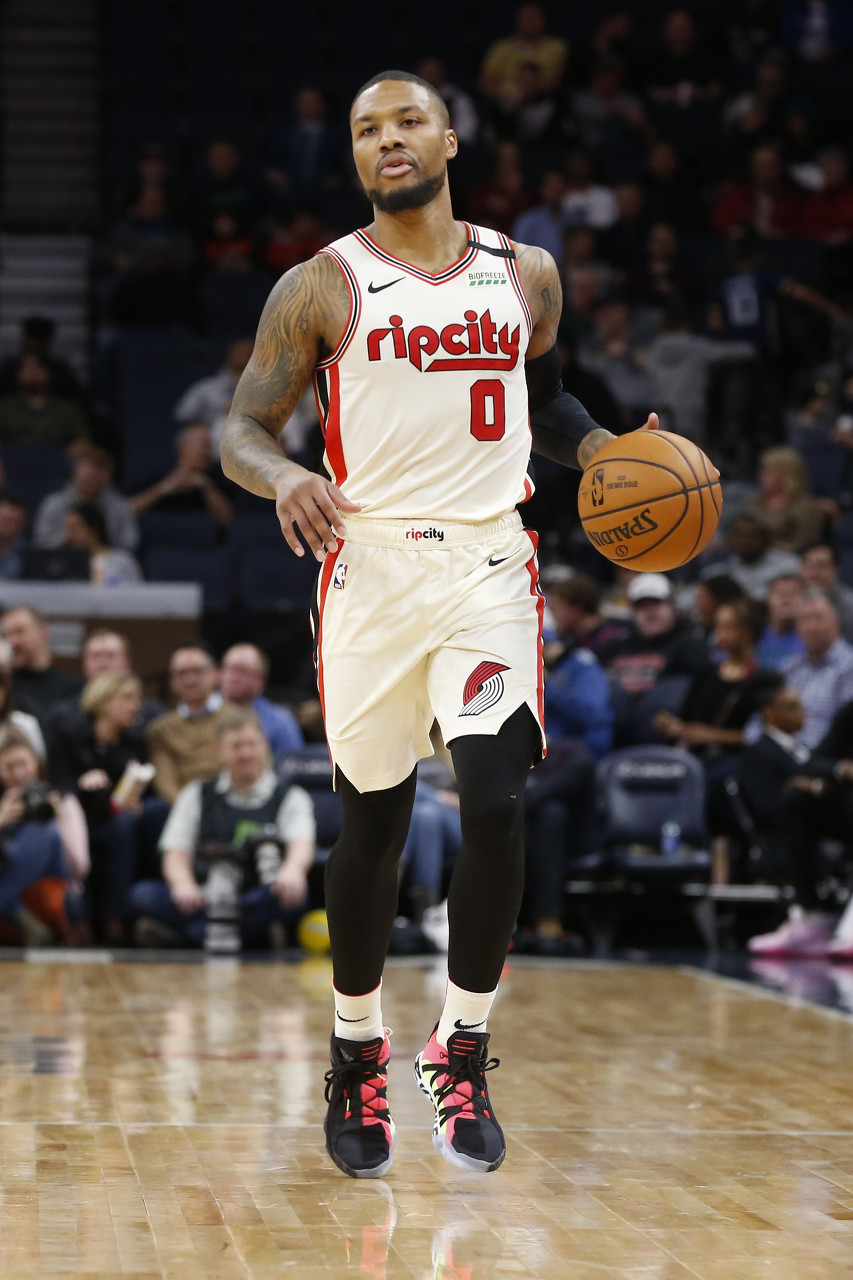 的中场压制 的中场压制