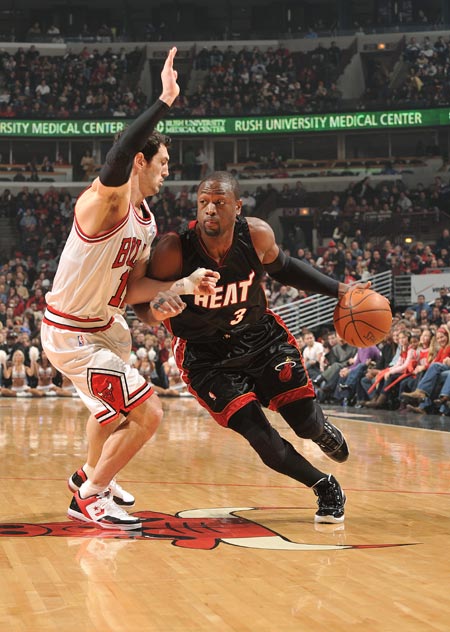 用进球逼迫 用进球逼迫