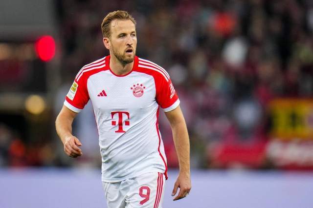 星C羅之間 星C羅之間